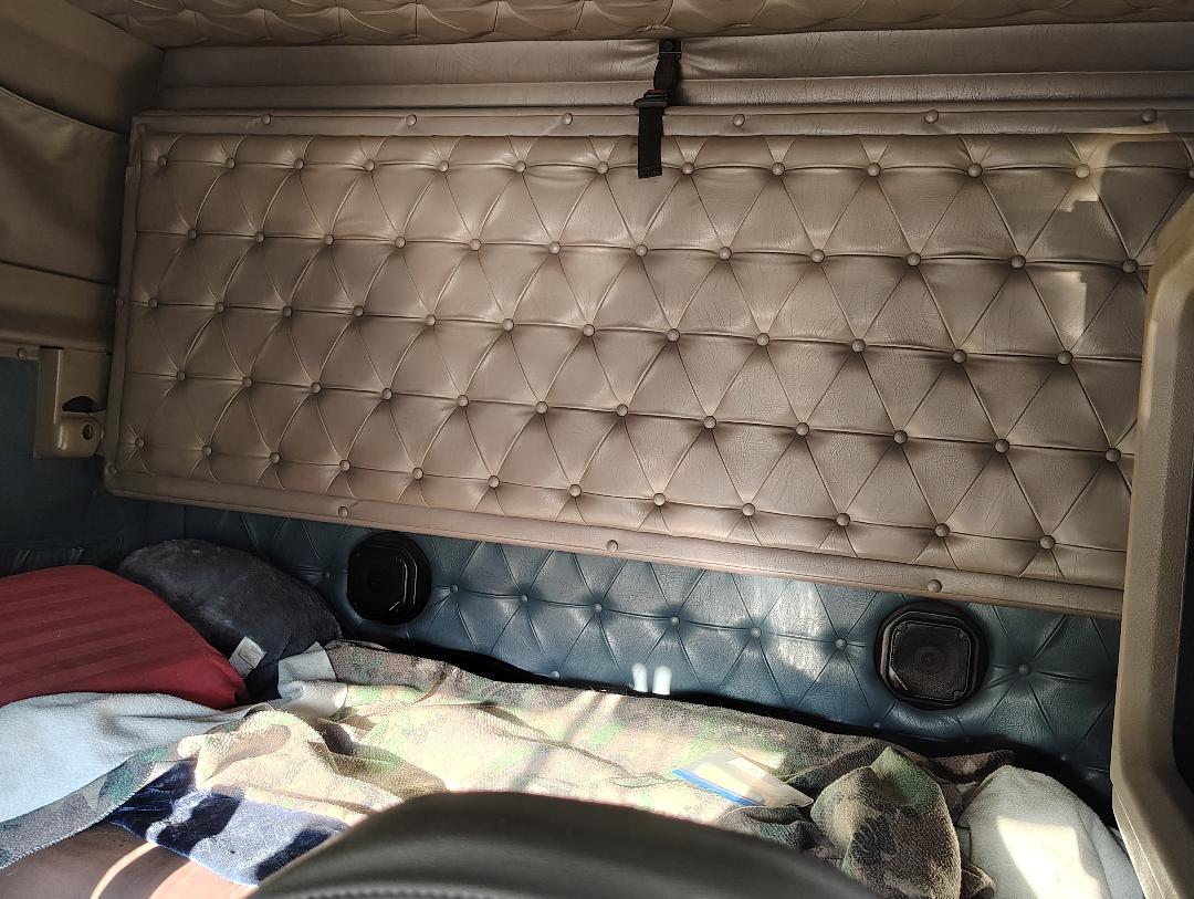 1998 INTERNATIONAL 9300 - Image 20